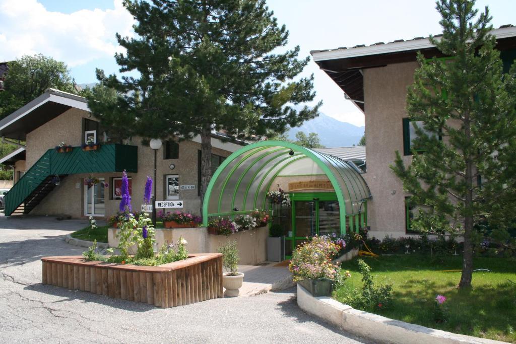Club Vacances Bleues Les Alpes D'Azur La Salle-les-Alpes Luaran gambar