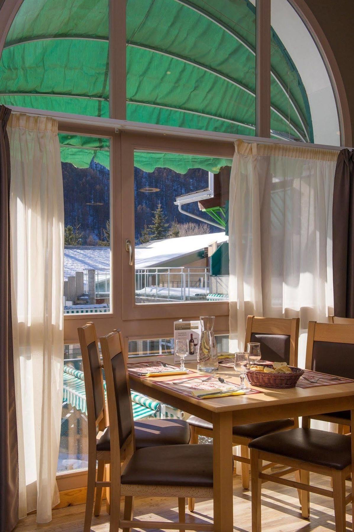Club Vacances Bleues Les Alpes D'Azur La Salle-les-Alpes Luaran gambar